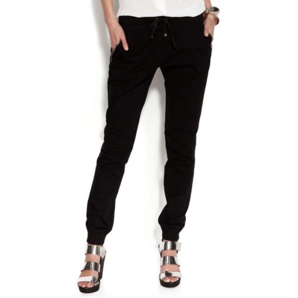 Two by Vince Camuto Ankle Zipper Joggers Pants.